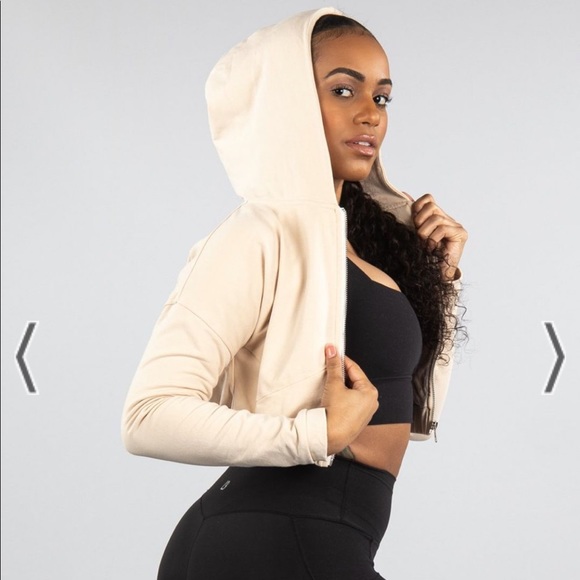 Buffbunny crop jacket sz. Medium - Picture 9 of 9